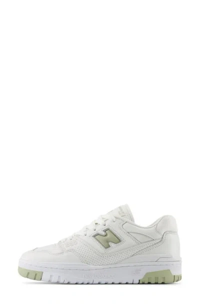 New Balance 550 Basketball Sneaker