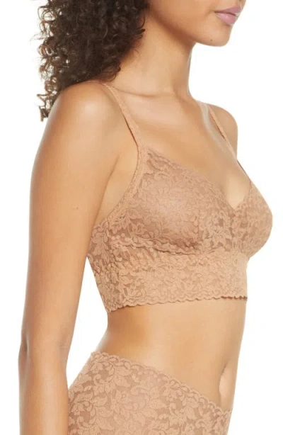 Hanky Panky V-neck Retro Lace Bralette