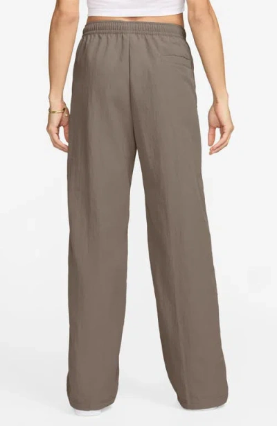 Nike Sportswear Everything Wovens Mid-rise Open-hem Pants