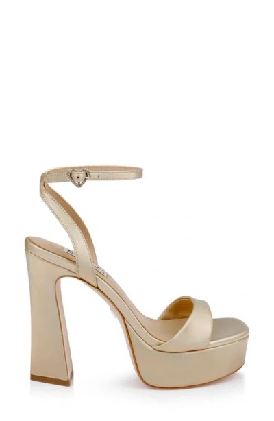 Badgley Mischka Collection Caia Ankle Strap Platform Sandal