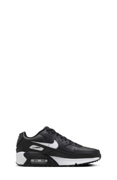 Nike Air Max 90 Sneaker