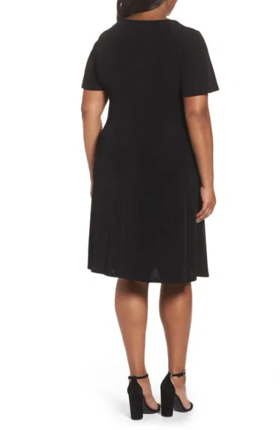 Vikki Vi T-shirt Dress
