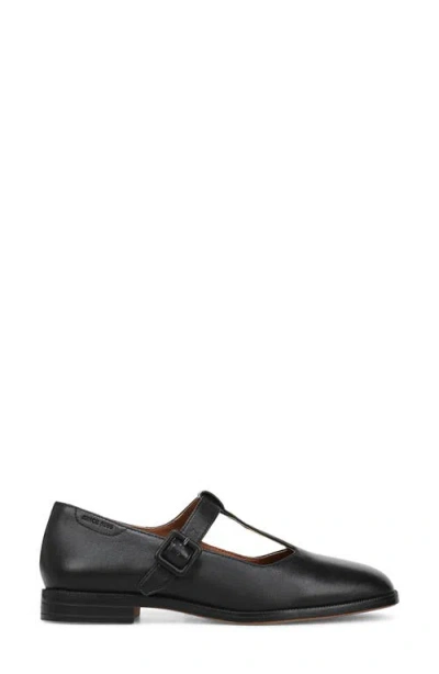 Franco Sarto Kenley T-strap Flat