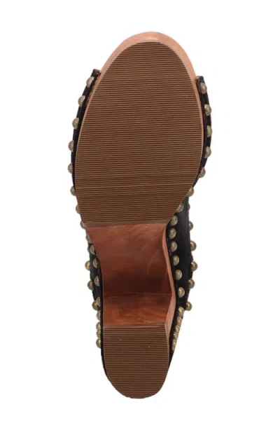 Dingo Echo Clog In Black