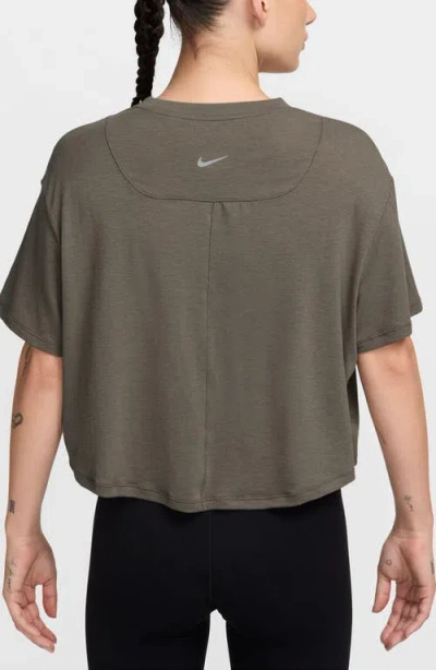 Nike One Relaxed Dri-fit Crop Top