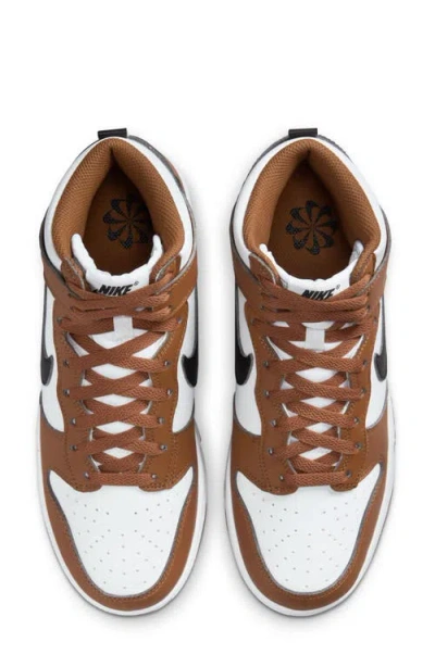 Nike Dunk Hi Basketball Sneaker