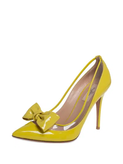 Pre-owned Valentino Garavani 2024 110mm Bow-embellished Pumps In Yellow