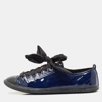 Pre-owned Prada Black/blue Leather And Patent Leather Lace Up Sneakers Size 37