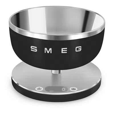 Smeg Contemporary Digital Rechargeable Kitchen Scale In Matte Black