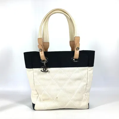 Pre-owned Chanel Black White Canvas Shoulder Bag Tote Bag ()