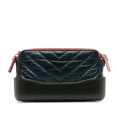 Pre-owned Chanel Navy Leather Shoulder Bag ()