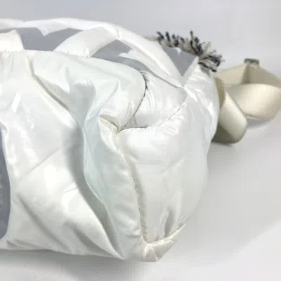 Pre-owned Chanel White Nylon Shoulder Bag ()