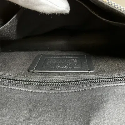 Pre-owned Coach Canvas Leather Clutch Bag Shoulder Bag ()