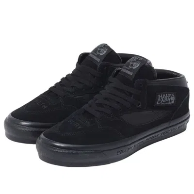 Vans X Neighborhood Half Cab 33 Sneaker In Black
