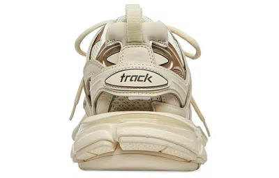 Balenciaga (wmns)  Track Runners 'beige'