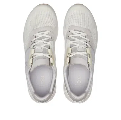 On Running Cloudnova Form 2 Sneakers In White