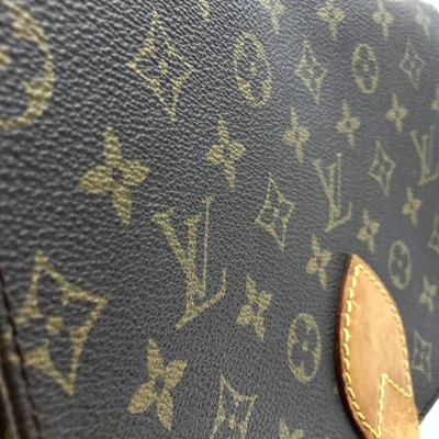 Pre-owned Louis Vuitton Brown Monogram Canvas Shoulder Bag ()