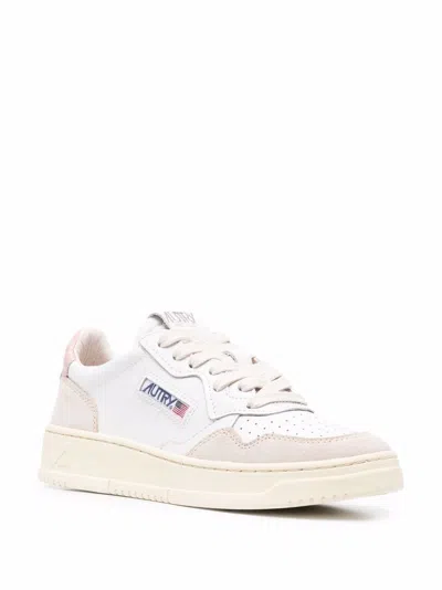 Autry Medalist Low White Light Pink Sneaker In White