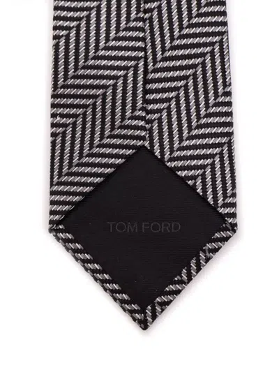Tom Ford Silk Tie With 8cm Width And Herringbone & Chevron Patterns