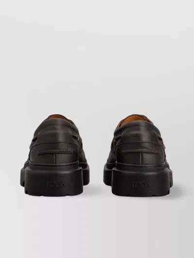 Tod's Leather Loafers Designed For Nautical Wear In Black