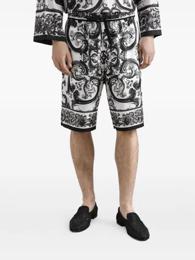 Dolce & Gabbana Maiolica Black And White Shorts With Elastic Drawstring Closure And All-over Print In Silk Man