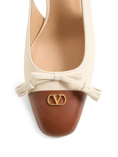 Valentino Garavani Women Valet Du Roi Leather Pumps