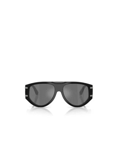 Dolce & Gabbana Full Frame Sunglasses In Black