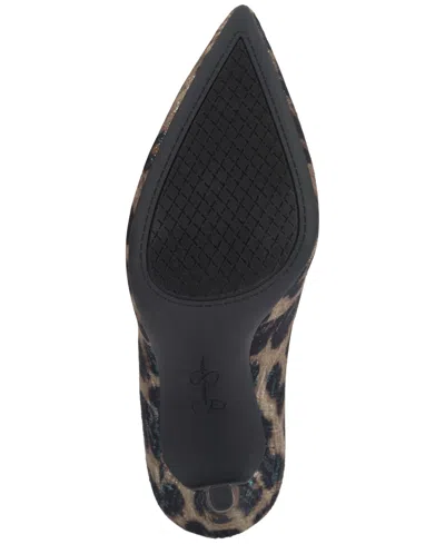 Jessica Simpson Women's Cassani Pointed-toe Pumps