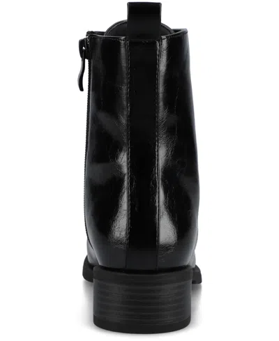 Journee Collection Women's Vienna Lace Up Stacked Heel Booties
