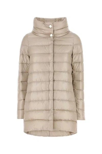 Herno Streamlined Puffer Jacket With High Collar And Quilted Texture In Neutral