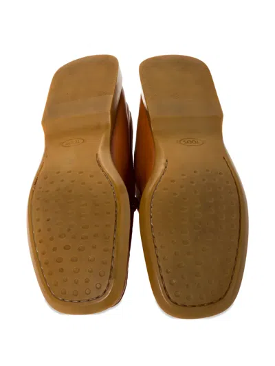 Pre-owned Tod's Vintage Leather Loafers In Orange