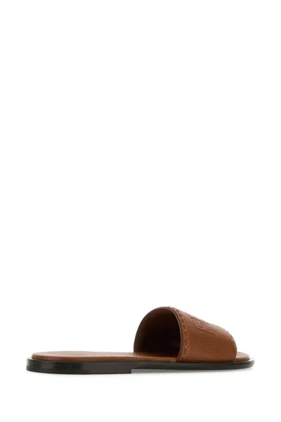 Fendi Slippers In Pelle Caramello  Uomo