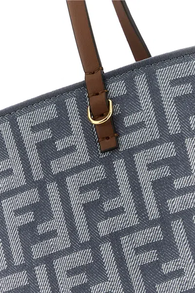 Fendi Borsa Shopping Reversibile Roll Piccola In Denim Ricamato Donna