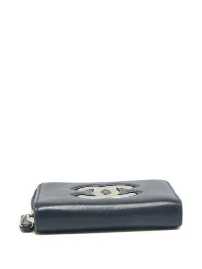 Pre-owned Chanel Leather Cc Logo Purse In Blue
