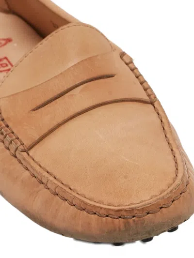 Pre-owned Tod's Vintage Leather Loafers In Brown