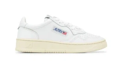 Autry Medalist Sneakers In Leather With Suede Inserts