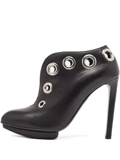 Pre-owned Alexander Mcqueen Leather Eyelets High-heel Boots In Black