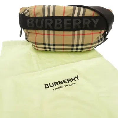 Pre-owned Burberry Beige Nylon Fanny Pack Sling Bag ()