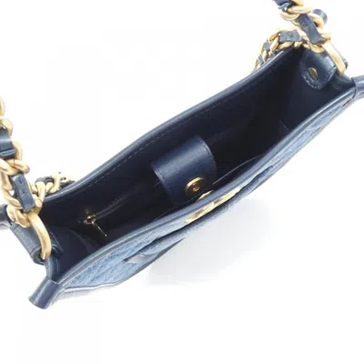 Pre-owned Chanel Blue Denim Shoulder Bag ()