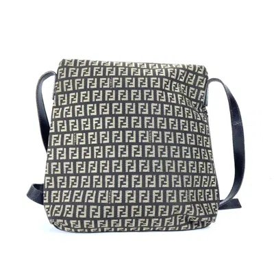 Pre-owned Fendi Brown Leather Canvas Pochette Shoulder Bag ()