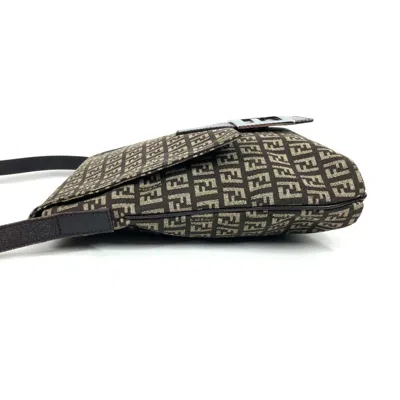 Pre-owned Fendi Brown Leather Canvas Pochette Shoulder Bag ()