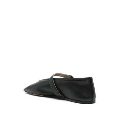 Le Monde Beryl Leather Ballet Flats