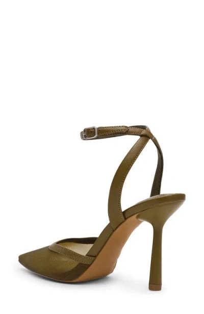 Steve Madden Alliance Pointed Toe Pump
