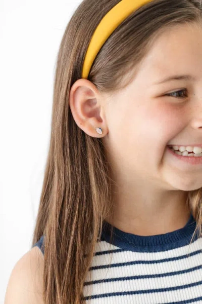 Pip Pop Shell Stud Earrings In Gold