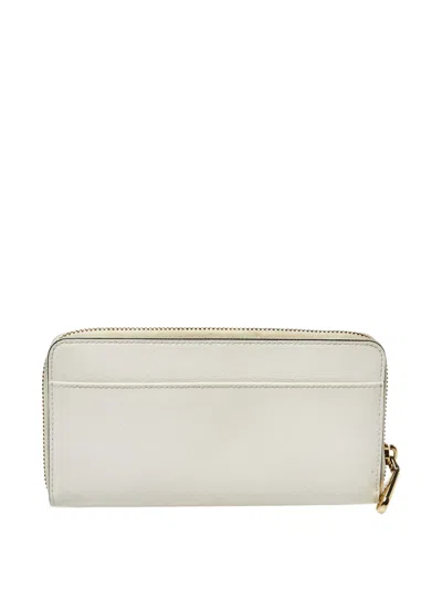 Pre-owned Dkny Leather Wallet In White