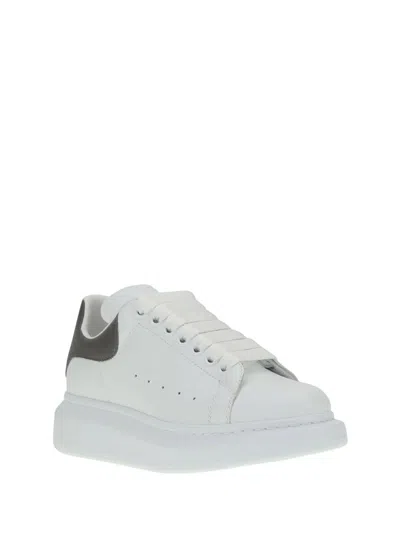 Alexander Mcqueen Platform Leather Sneakers Press-studded Logo In White