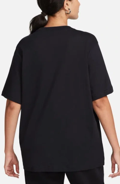 Nike Essential Oversize T-shirt