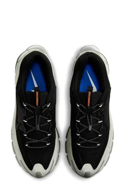 Nike Zoom Vomero Roam Sneaker