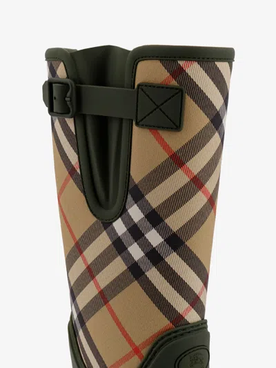 Burberry Women Rainboots With Traditional Check Insert In Green