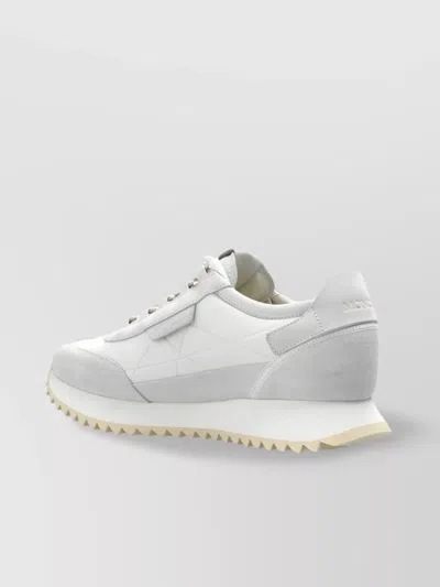 Moncler Sneakers Pacey2 En Daim Et Nubuck In White